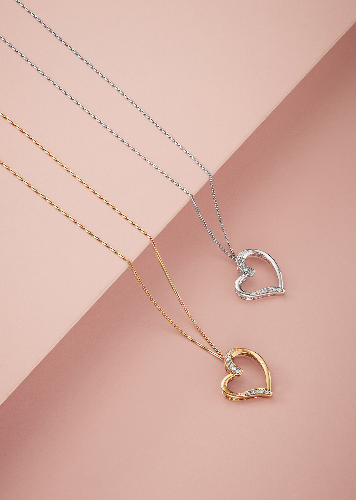 Ernest jones store heart necklace